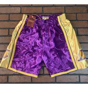 LA LAKERS Mitchell & Ness Swingman Shorts ~Never Worn~ S-3XL‎